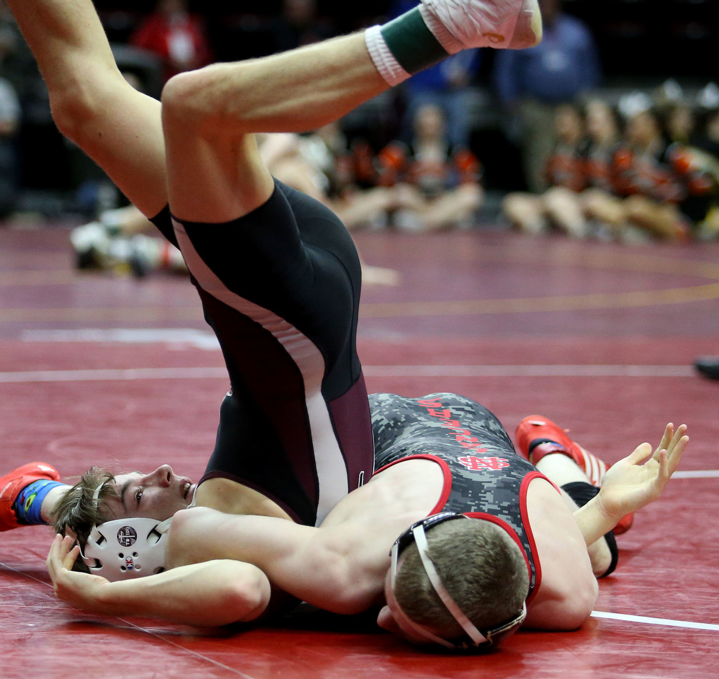 021519-qct-IA-HS-Wrestling-006